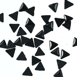 ラインストーン 3ｍｍ 黒 三角 9000粒 プラ製 立体 ネイル レジン デコ ハンドメイド パーツ BD3497 2枚目の画像