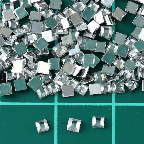 ラインストーン 2mm クリア 正方形 9000粒 スクエア ネイル レジン