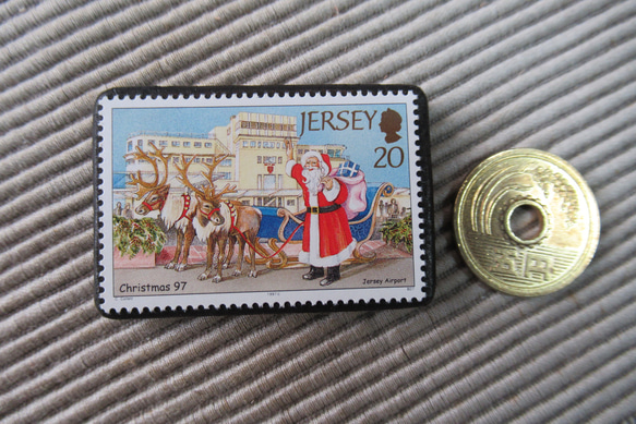 ジャージー島　クリスマス切手ブローチ 9192 3枚目の画像