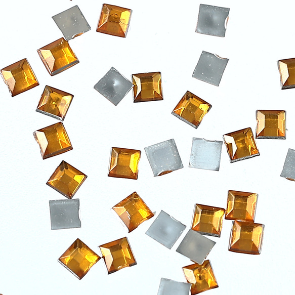 ラインストーン 2ｍｍ イエロー 正方形 9000粒 スクエア ネイル レジン デコ ハンドメイド パーツ BD3500 2枚目の画像