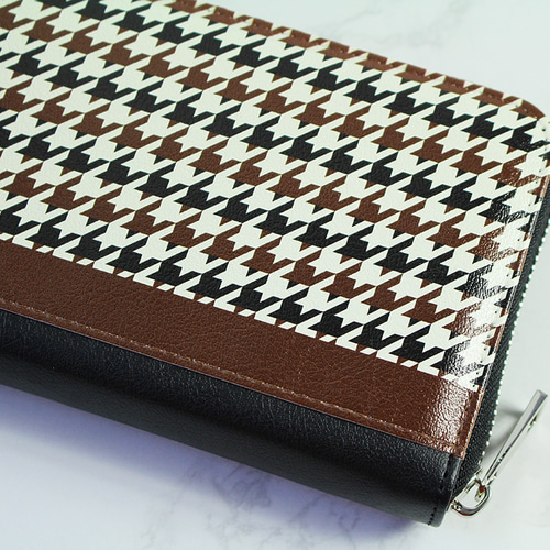 千鳥格子（ハウンドトゥース）の長財布〈ブラウン＆ブラック〉〜送料