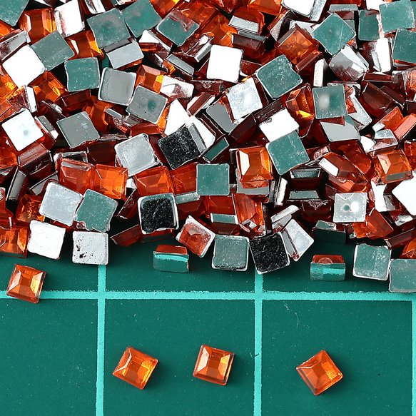 ラインストーン 2ｍｍ オレンジ 正方形 9000粒 スクエア ネイル レジン デコ ハンドメイド パーツ BD3504 5枚目の画像