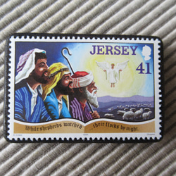 ジャージー島　クリスマス切手ブローチ 9198 1枚目の画像