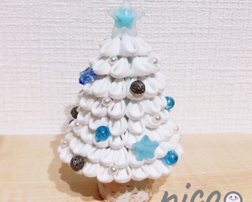 【Rusty】つまみ細工 クリスマス ホワイト 今日の年頭屋さんでのワークショップは、 つまみ細工『ホワイト