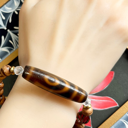 50 特別出品 二眼天珠 里帰り ブレスレット dzi ＊ ΚΑйON ＊ 通販