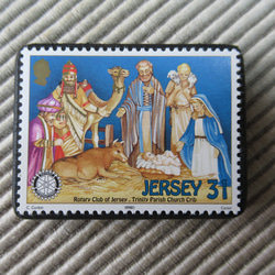 ジャージー島　クリスマス切手ブローチ 9206 1枚目の画像