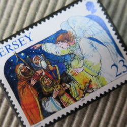 ジャージー島　クリスマス切手ブローチ 9209 2枚目の画像