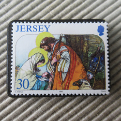 ジャージー島　クリスマス切手ブローチ 9210 1枚目の画像
