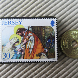 ジャージー島　クリスマス切手ブローチ 9210 3枚目の画像