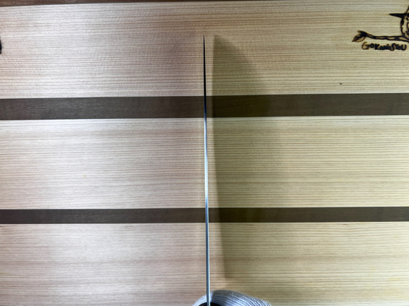 熊本の伝統工芸xCreema「ラウンドジップレザーケース（ブラウン）x隈部刃物（三徳包丁）」 4枚目の画像