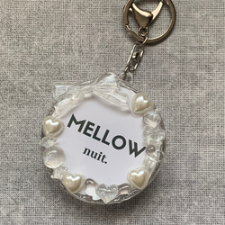 缶バッジサイズ】バッジケースキーホルダー snow white/白パール