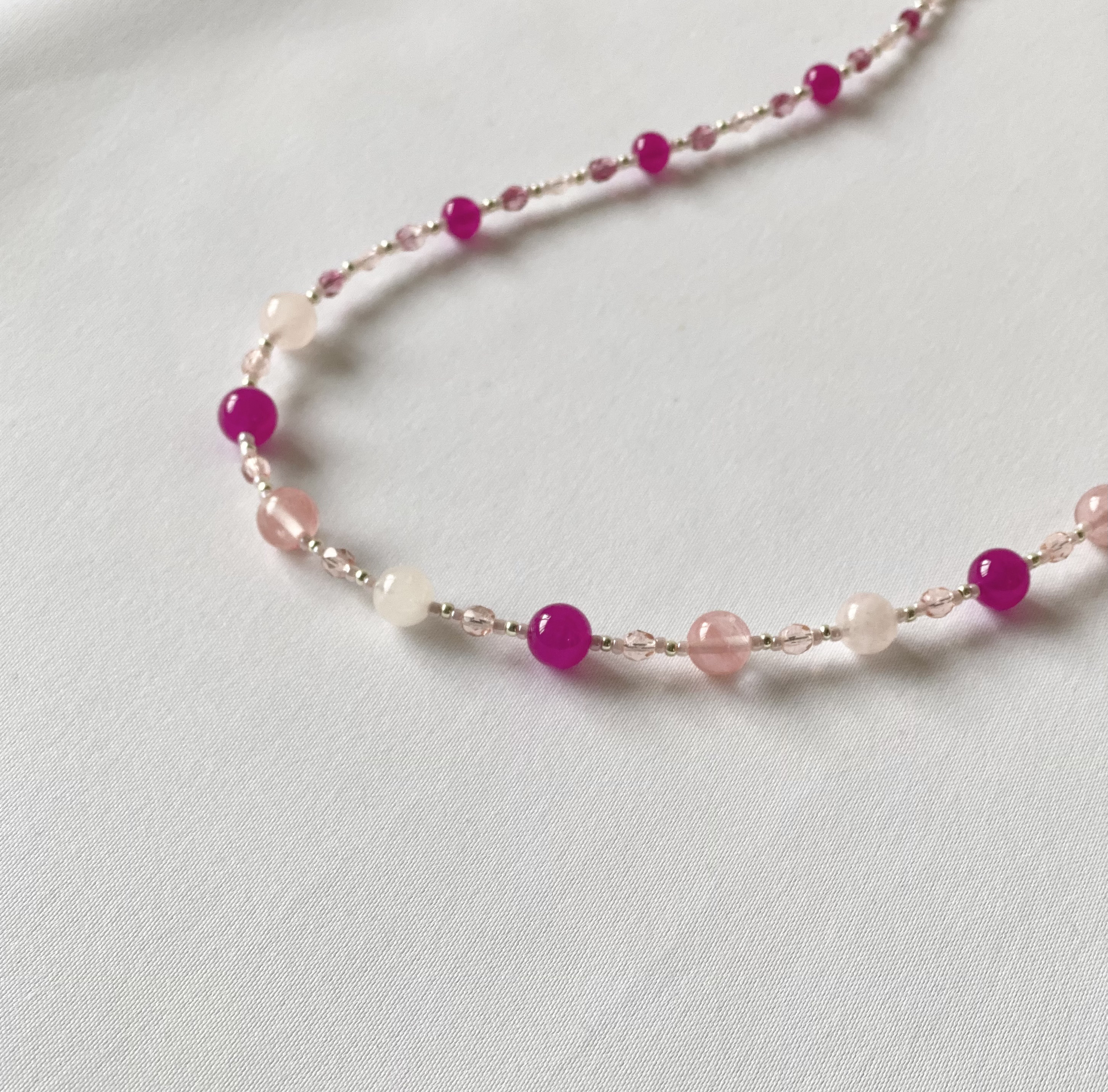 Mix Pink！天然石とグラスビーズのネックレス　-Bouquet  -