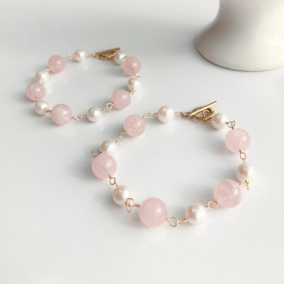 モルガナイトと淡水真珠のマンテルブレスレット サージカルステンレス 天然石   -morganite × pearl 5枚目の画像