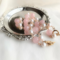 モルガナイトと淡水真珠のマンテルブレスレット サージカルステンレス 天然石   -morganite × pearl 10枚目の画像