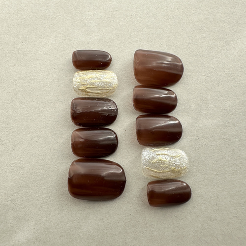 69 ワンカラーネイル/ブラウンネイル/ラメネイル/ぷっくりネイル/個性