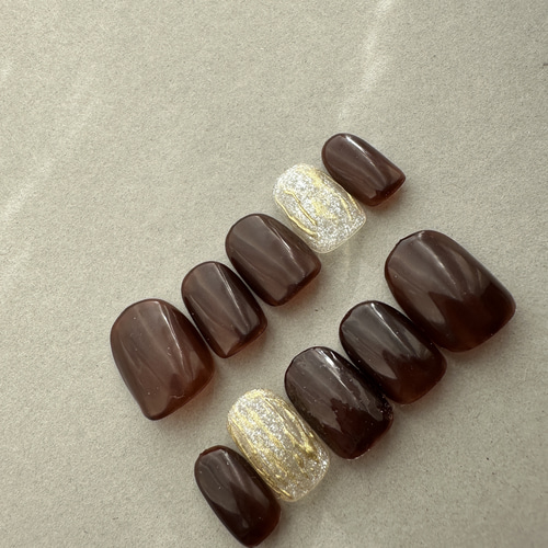 69 ワンカラーネイル/ブラウンネイル/ラメネイル/ぷっくりネイル/個性