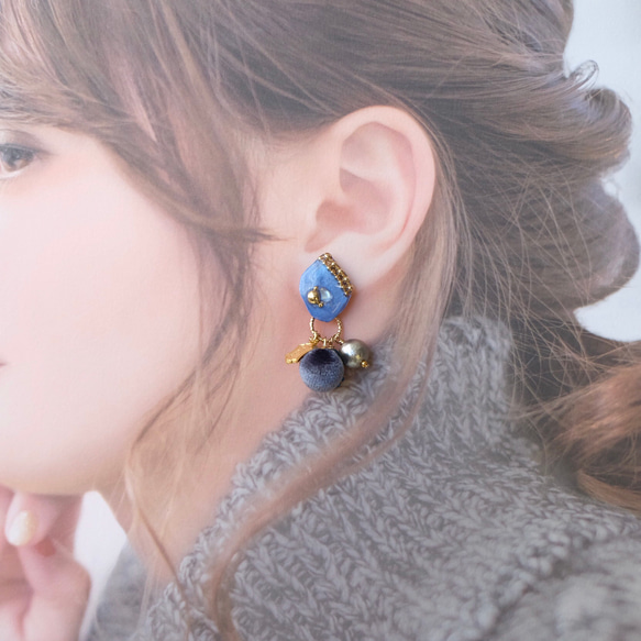 『Velour ball charm』Seashellの海のカケラ✴︎2way ピアス/イヤリング◇Blue 9枚目の画像