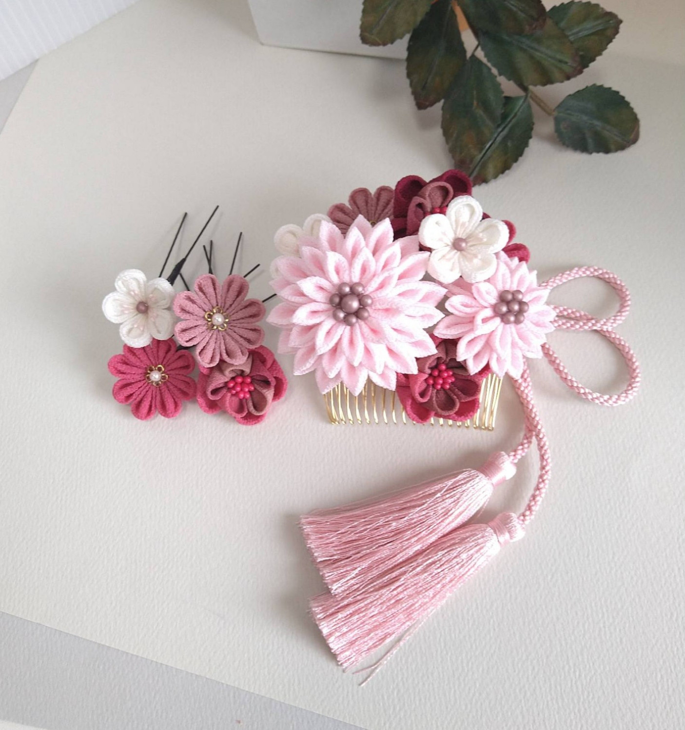 0006 つまみ細工髪飾り再販承ります(^ー^)