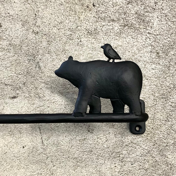 s.s様オーダー品　クマと小鳥の傘掛けハンガー 2枚目の画像