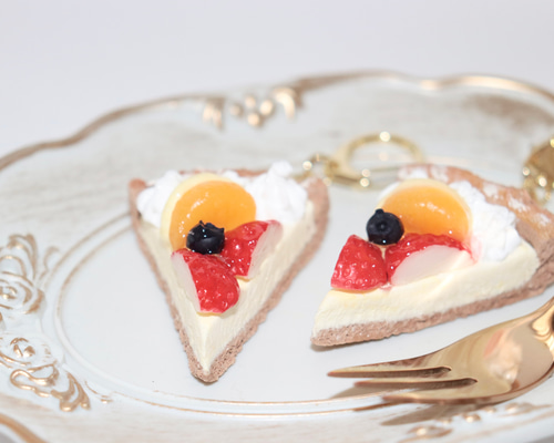 フルーツタルト♡キーホルダー フェイクスイーツ キーホルダー