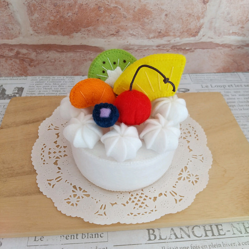 フェルトデコレーションケーキ☆ままごと☆パンチくんの型紙屋さんの
