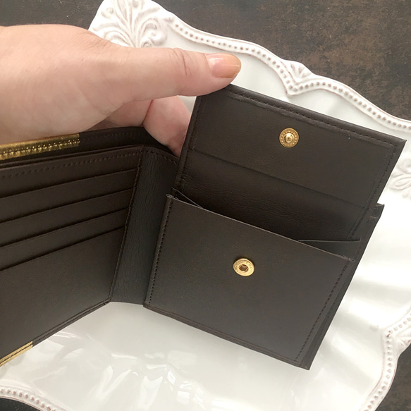 革のチョコ　二つ折り財布　スイート（金の包み紙） 7枚目の画像