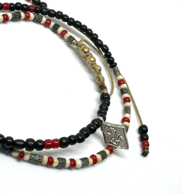 【BG】Buffalo bone&White hearts 2wrap bracelet〈BG23B0003〉 1枚目の画像