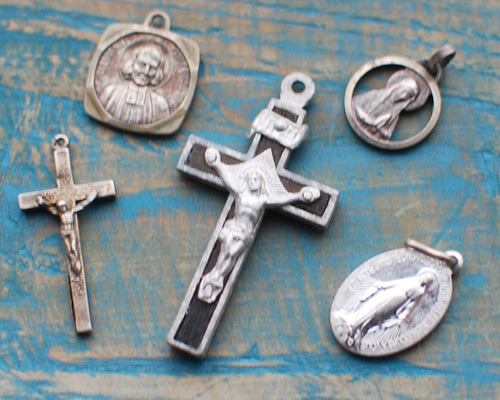 ヴィンテージメダイ＆クロス 5点セット f チャーム amibrocante 通販