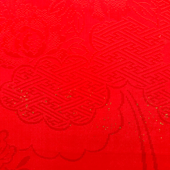 着物のファブリックパネル　金色の蝶に赤（3枚セット) 着物リメイク　インテリア　和モダン　古民家　正月飾り　壁飾り 日本 6枚目の画像