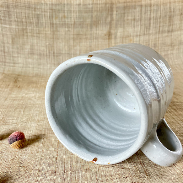 大きい窯焼きマグカップ / Handmade Large Kiln-fired Mug 3枚目の画像