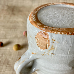 大きい窯焼きマグカップ / Handmade Large Kiln-fired Mug 5枚目の画像