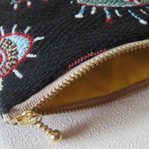 フランス生地（S）お目目 EYES 黒 眼 ポーチ コスメ入れ 薬入れ キー