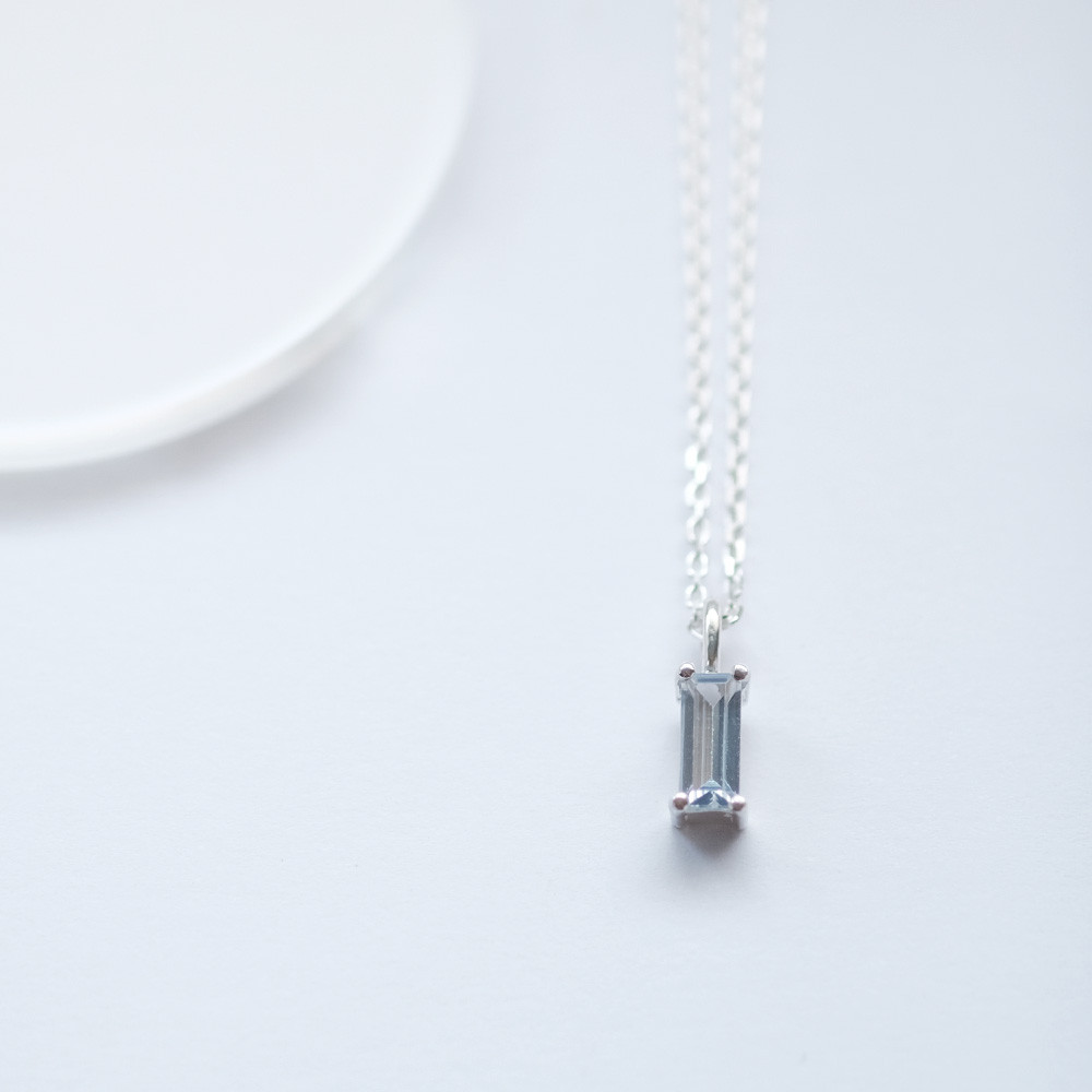 ミニ アクアマリン スクエア ネックレス シルバー925