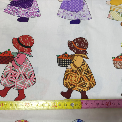 感謝☆特価】（パネル生地）サンボンネット♡スー 生地 Atelier