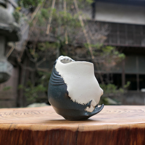 ホホジロザメ形 ぐい呑み おちょこ・ぐい呑み・徳利