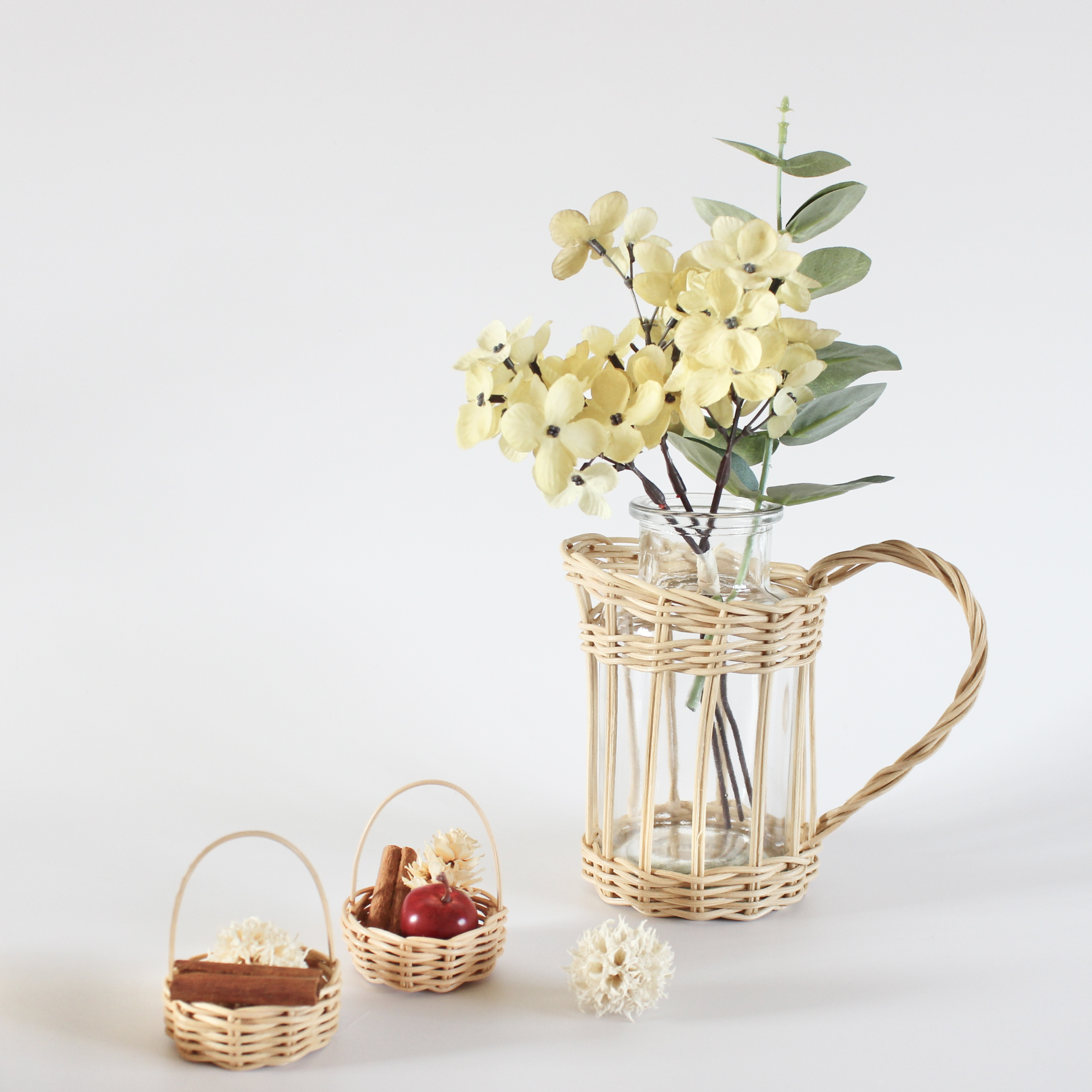 ヴィンテージ*ラタン ピール フラワーベース*籐 皮 花器 花瓶*ドライフラワー フランス 70s ラタン 籐 花瓶 フラワーベース ヴィンテージ