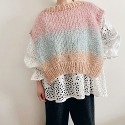 【送料無料】Hand knitted[手編み]アルパカ&モヘアのグラデーションベスト [Creema限定] 1枚目の画像