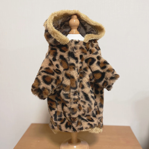 ハンドメイド犬服 ヒョウ柄 ファーコート オーダー頁 フード付きコート