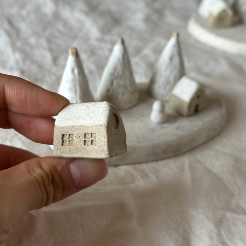 小さな街のオブジェ no.1 （楕円形の台）【一点物】 立体・オブジェ