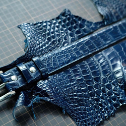 [オーダー作製］本藍染アリゲーターウエ　高級ワニ革使用ウエストベルト　手縫い　　タロコダイル　エキゾチックレザー　ベルト 4枚目の画像