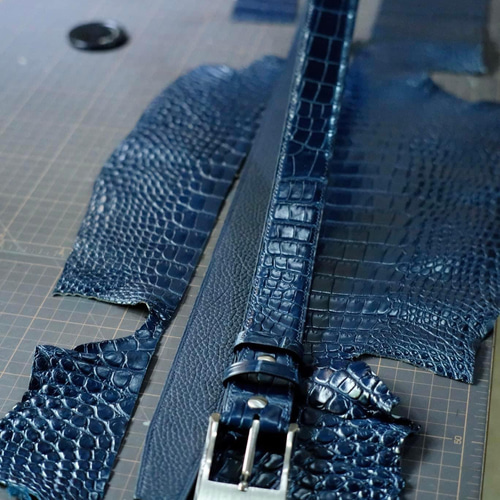 オーダー作製］本藍染アリゲーターウエ 高級ワニ革使用ウエストベルト
