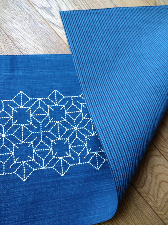 青木湖刺し子　テーブルランナー奴つなぎ 