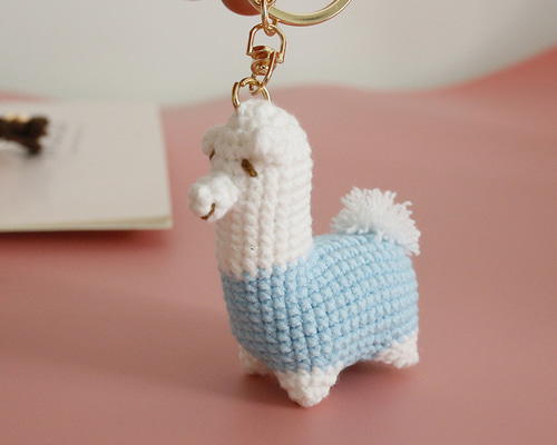 かわいいアルパカストラップ、かぎ編みキーホルダー、リュック