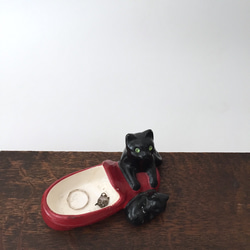 new  black cat figure / アンティークブラックキャット 猫おきもの 黒猫と赤い靴　ジュエリーケー 9枚目の画像