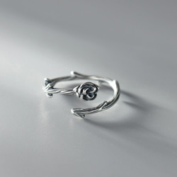 シルバー925 上品 燻し 棘バラ リング 指輪 silver925