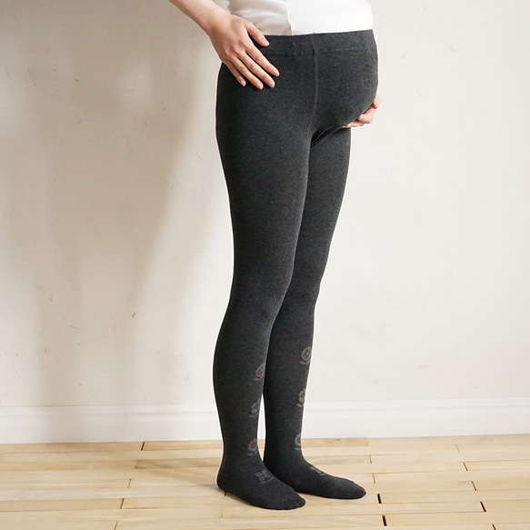 孕婦褲襪花卉圖案鬆緊腰調純棉炭灰色產前產後寬鬆黑色保暖可愛內衣 第7張的照片