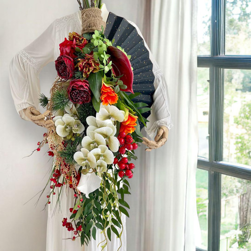 豪華な胡蝶蘭の咲き誇るしめ縄にスワッグ  しめ縄リース しめ飾り 正月飾り 玄関 豪華な胡蝶蘭の咲き誇るしめ縄にスワッグ しめ縄リース しめ飾り 正月