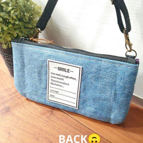 No.378【DENIM✖️英字 Wポーチスマホショルダー❤️】お財布ショルダーデニムリメイクショルダーバッグ✨ ショルダーバッグ nocco☆  通販｜Creema(クリーマ) 17006334