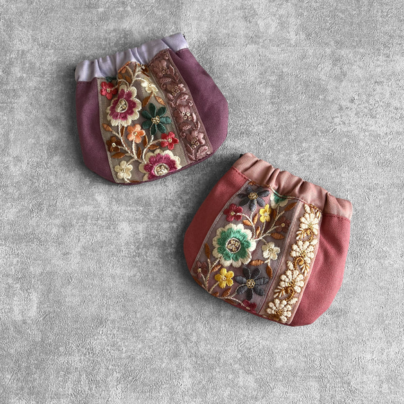 カラフルフラワー/インド刺繍☆まあるいフォルムのバネ口ポーチ 3枚目の画像