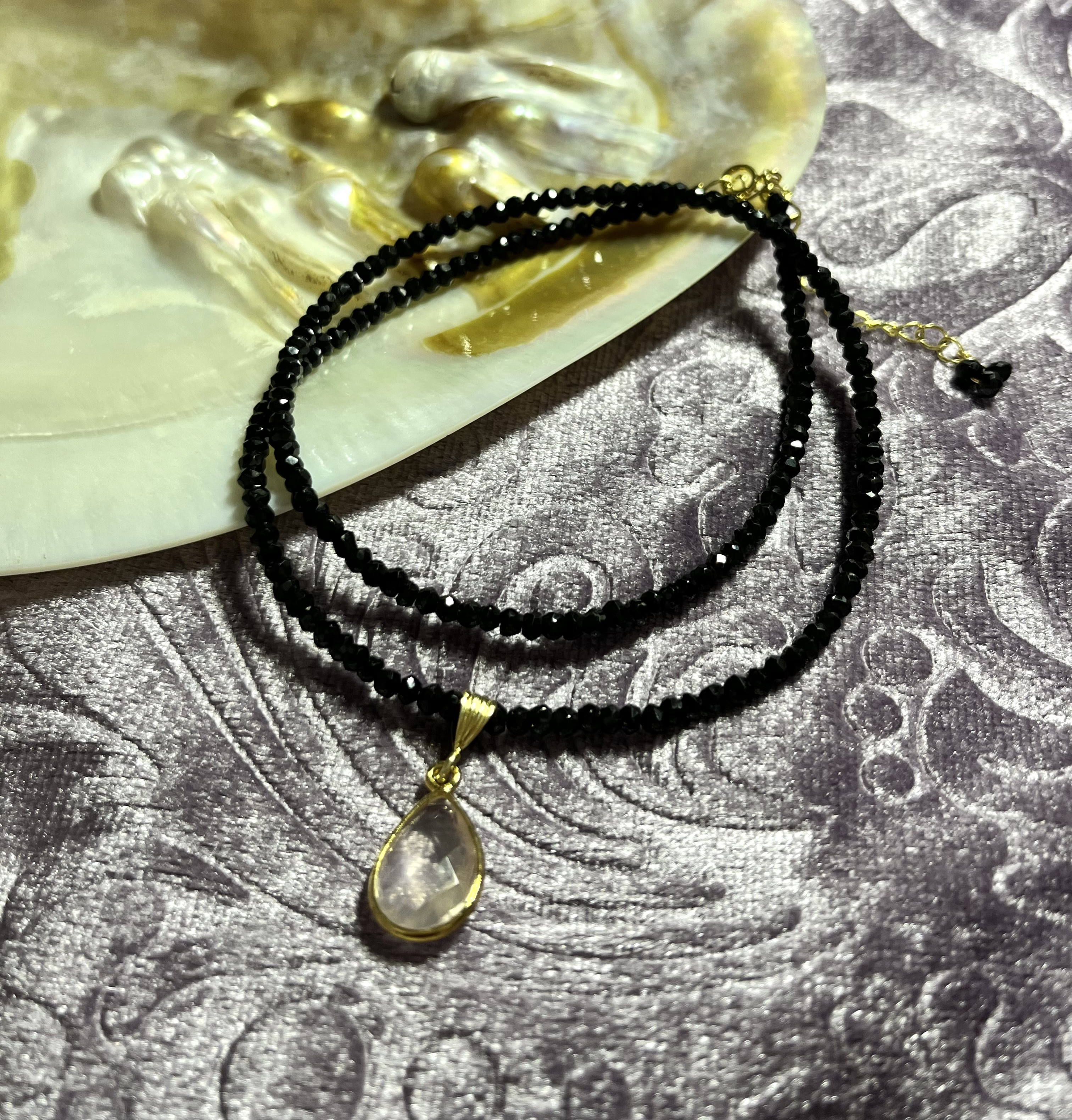 ♡聖なる夜に♡スピネル&ローズクォーツネックレス